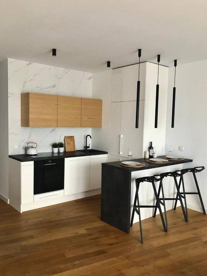 Apartaments Airport Okecie Premium Varsavia Esterno foto