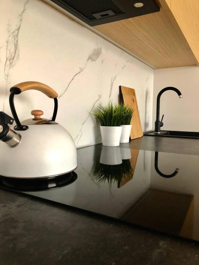 Apartaments Airport Okecie Premium Varsavia Esterno foto